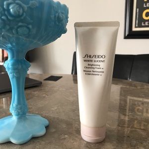 Shiseido Brightening Cleansing Foam